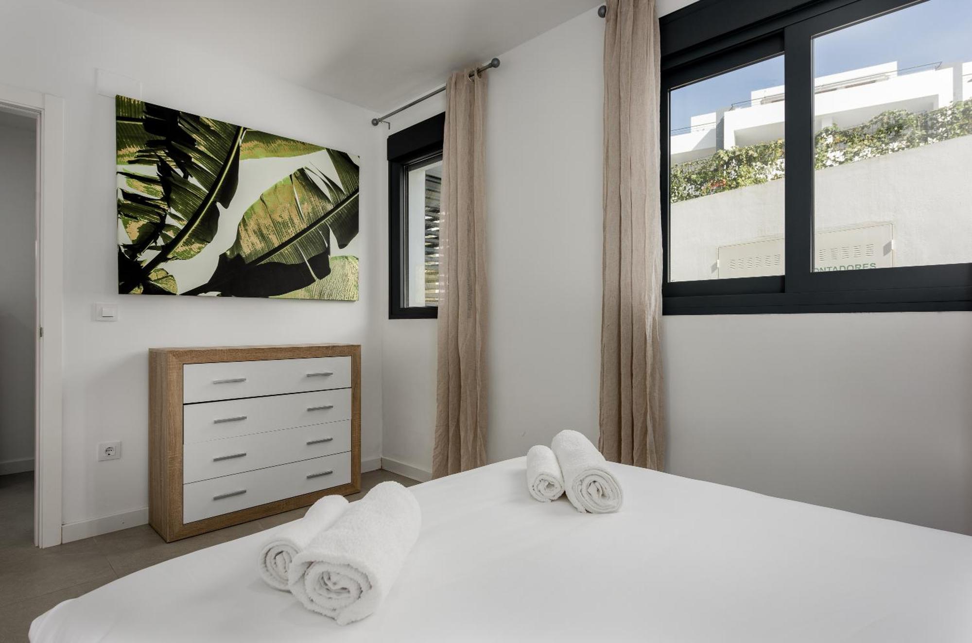 Top Casares Golf Apartment Bagian luar foto